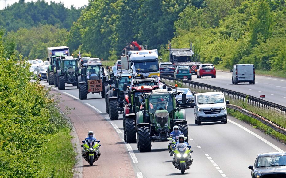 Colère des Agriculteurs : La Motion de Rejet Contre la Proposition de Loi Duplomb Adoptée à l’Assemblée Nationale