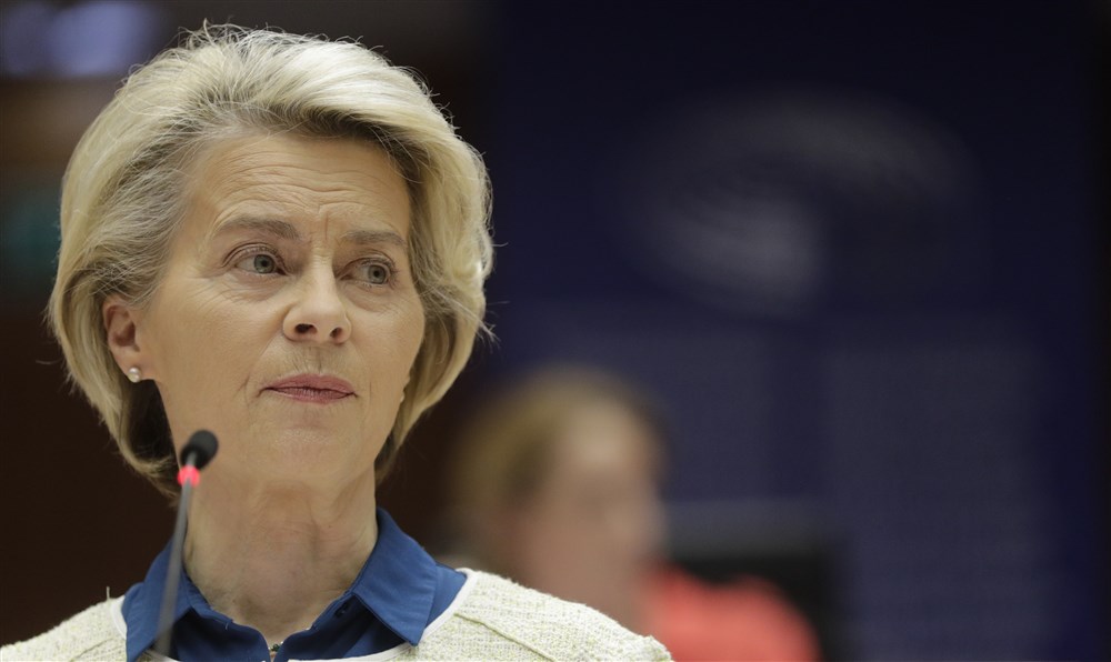 Ursula von der Leyen Sommée De Révéler Ses SMS Avec Pfizer