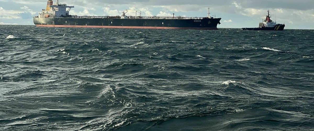 Russie : Le Kremlin dans l’ignorance concernant le navire pétrolier Eventin saisi en Allemagne