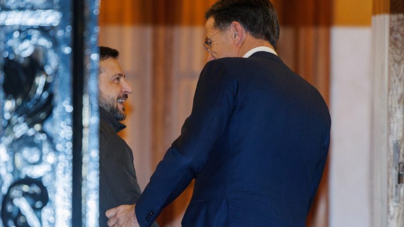 Les États-Unis Excluent Zelensky du Sommet OTAN