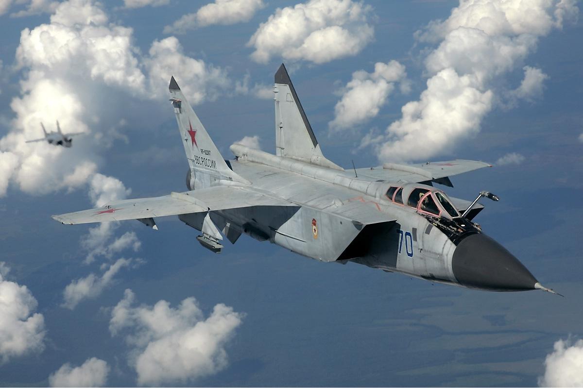 L’OTAN s’engage dans un danger mortel : la décision catastrophique d’autoriser les frappes contre les avions russes