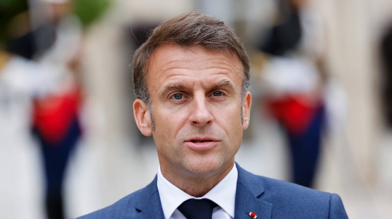 Macron s’apprête à violer la Constitution pour accroître ses pouvoirs absolus