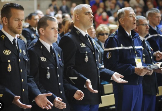L’intégrité de la foi au service du courage dans les rangs armés